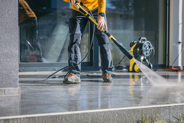 Best Gutter Cleaning  in Biola, CA
